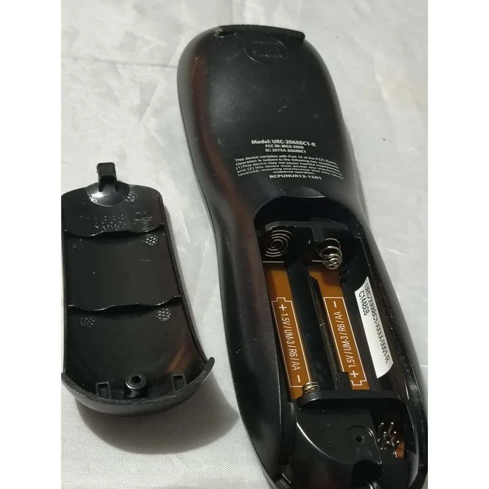 Universal Electronics Pulse RF Remote Control URC 2068BC1-R Used